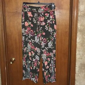 Floral wide split leg pants